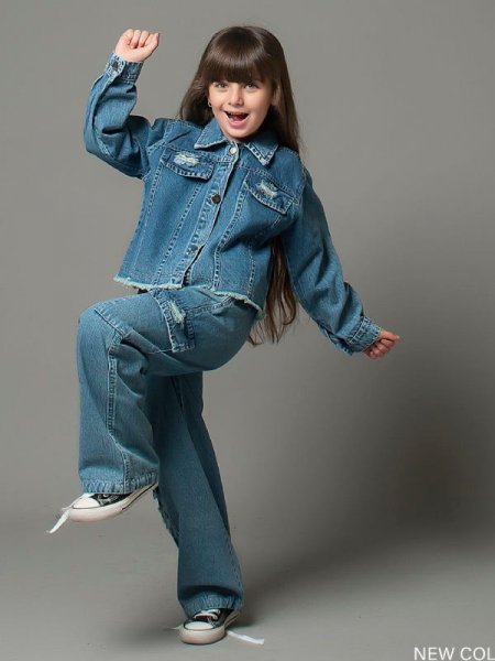  عکس لباس ترند سال ۱۴۰۴ بچه گانه