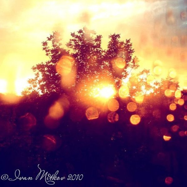  عکس بارانی عاشقانه دونفره