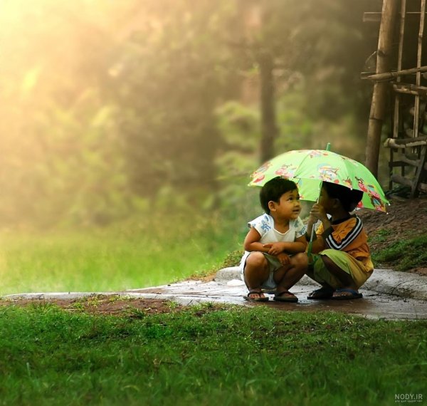  عکس پروفایل بارانی شاد