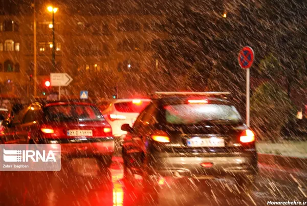  47 عکس باران در شب