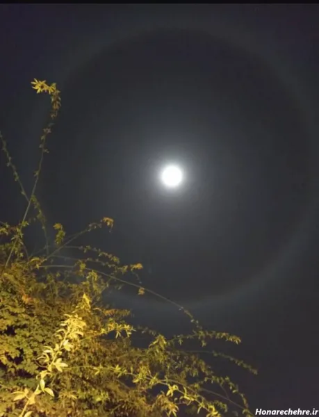 عکس ماه در شب واقعی از نزدیک