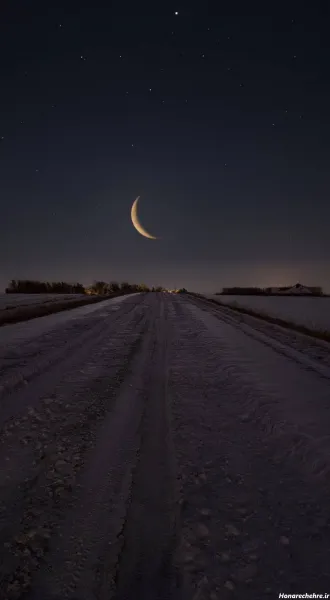  عکس ماه در شب واقعی از نزدیک