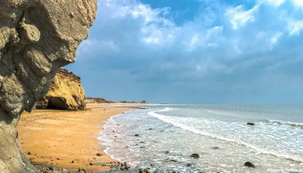  عکس ساحل قشم در شب