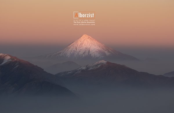  عکس کوه دماوند در شب