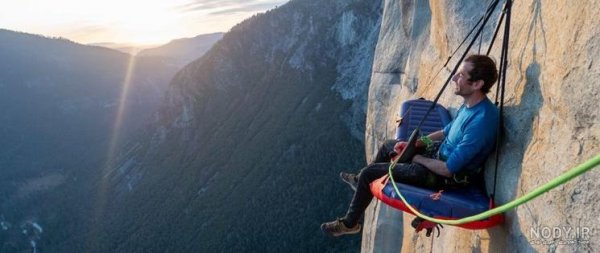  عکس کوهنوردی عاشقانه