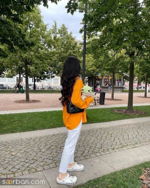  عکس دختر از پشت سر کنار دریا