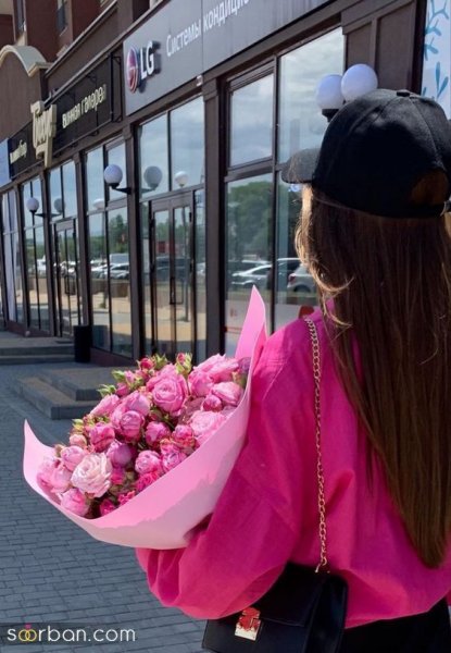  عکس دختر از پشت سر کنار دریا