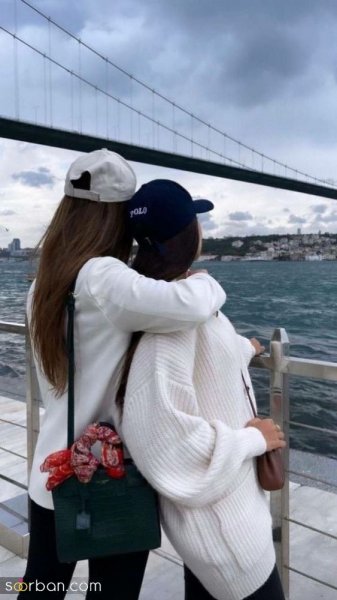 عکس دختر کنار دریا برای پروفایل