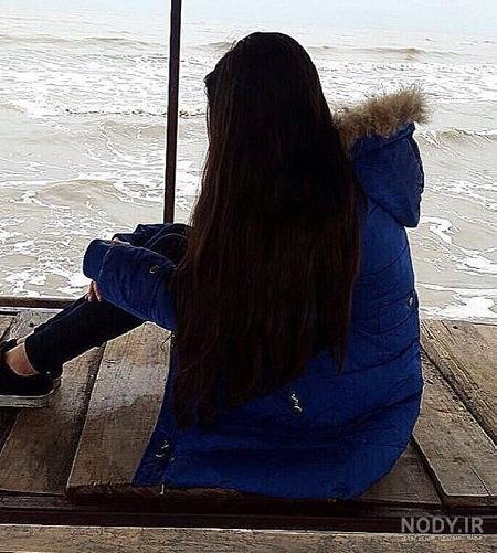  عکس دختر از پشت سر با کلاه برای پروفایل