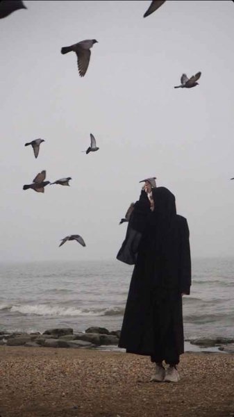  عکس دختر از پشت سر با حجاب