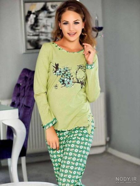 عکس دختر ایرانی ساده تو خونه