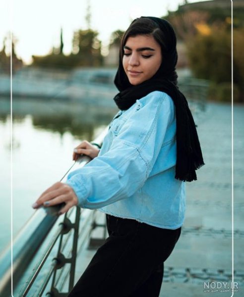  عکس دختر ایرانی ساده تو خونه