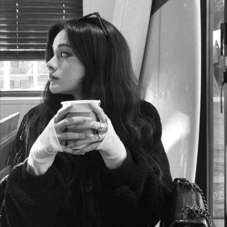  عکس دختر مشکی برای پروفایل