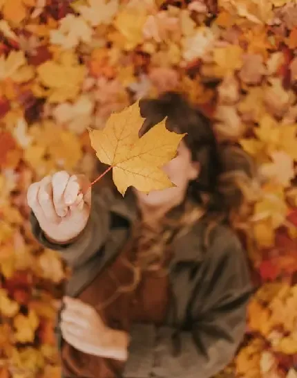  عکس سیاه سفید دخترونه غمگین