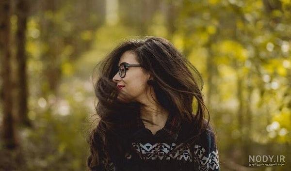  عکس دختر در جنگل برای پروفایل