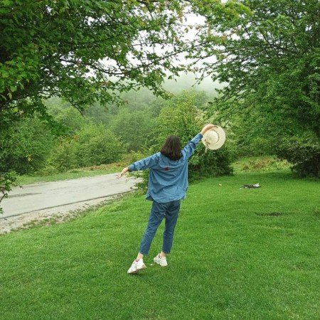  عکس دختر در طبیعت برای پروفایل