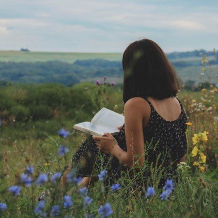  عکس دختر در طبیعت برای پروفایل