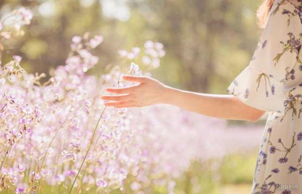  عکس دختر در طبیعت بهاری