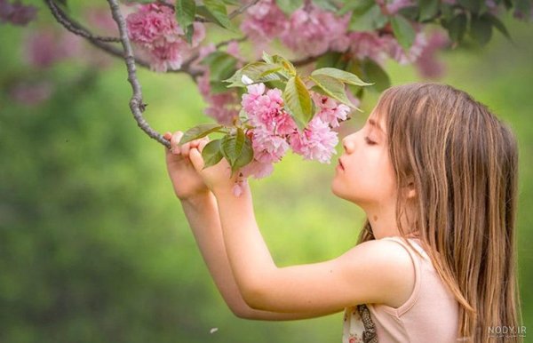  عکس دختر در طبیعت بهاری