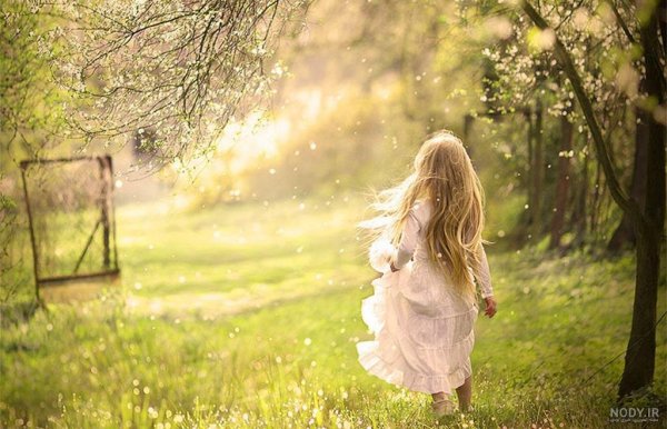  عکس دختر در طبیعت بهاری