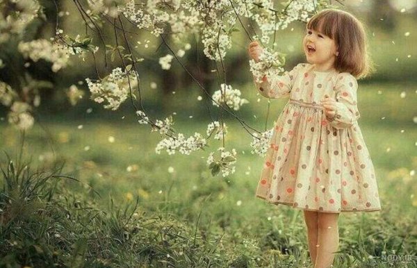  عکس دختر در طبیعت بهاری