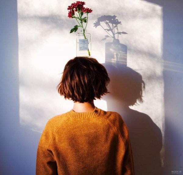  عکس سایه دختر روی زمین