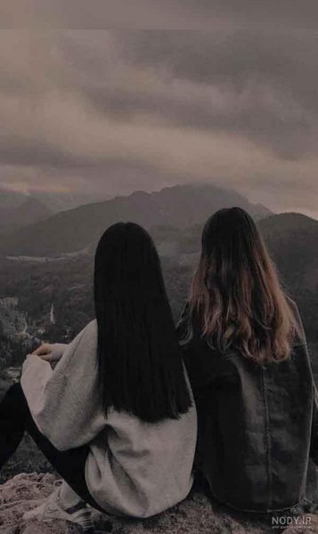  عکس سایه دختر روی زمین