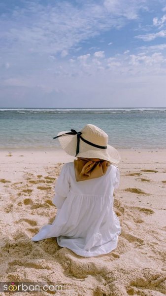  عکس دختر کنار دریا با مانتو