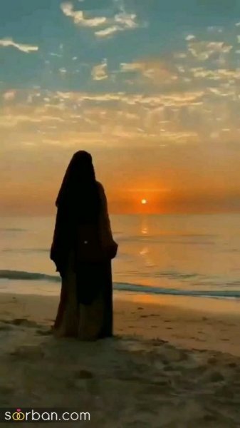  عکس دختر کنار دریا با مانتو