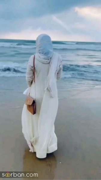  عکس دختر کنار دریا با مانتو