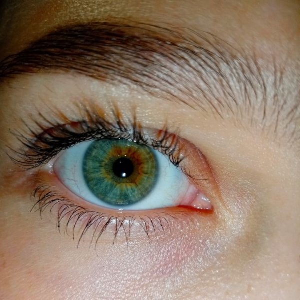  عکس دختر چشم آبی برای پروفایل