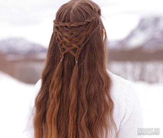  عکس دختر مو طلایی از پشت برای پروفایل