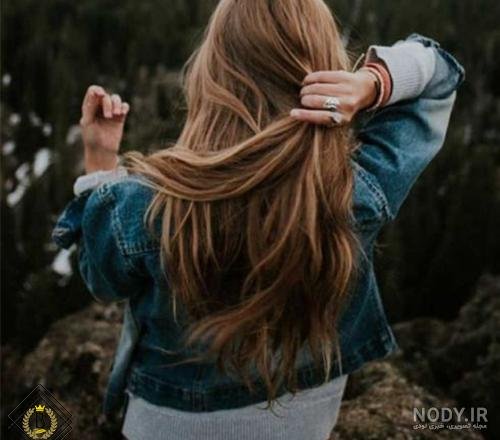  عکس دختر مو طلایی از پشت برای پروفایل
