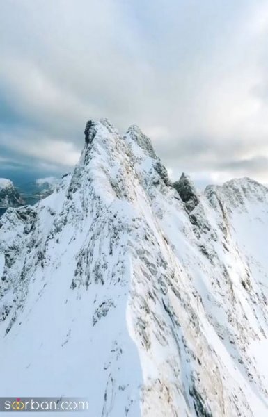  عکس کوه برفی در شب