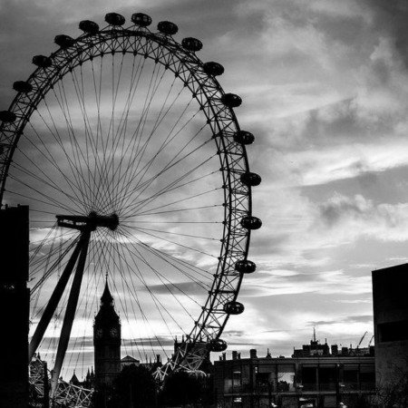  عکس زمینه سیاه