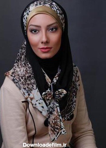  عکس دختر زشت با مقنعه