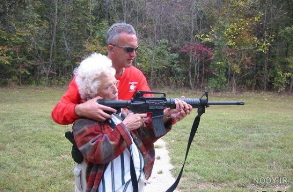  عکس خنده دار پیرزن