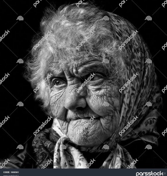  عکس پیرزن قدیمی