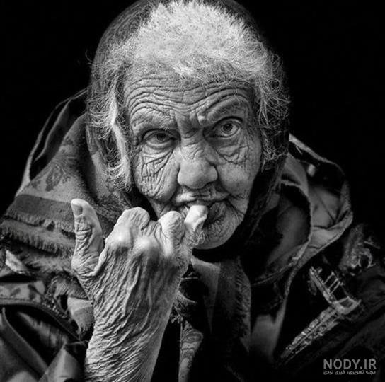  عکس پیرزن قدیمی
