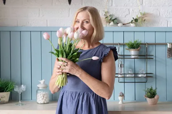  عکس پیرزن مهربان