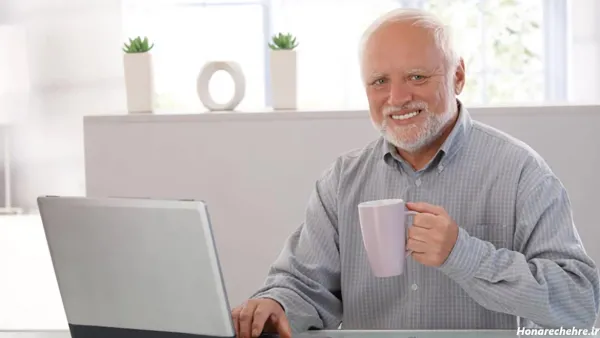  عکس خنده دار پیرمرد