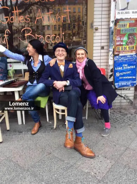  عکس پیرمرد گوش بزرگ