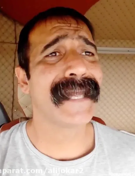  عکس مرد سیبیلو خنده دار