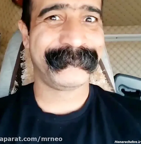  عکس مرد سیبیلو خنده دار