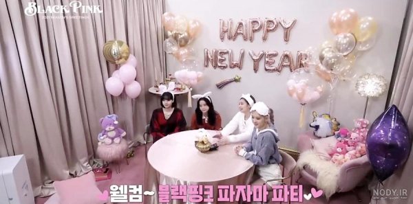  عکس کریسمس بلک پینک