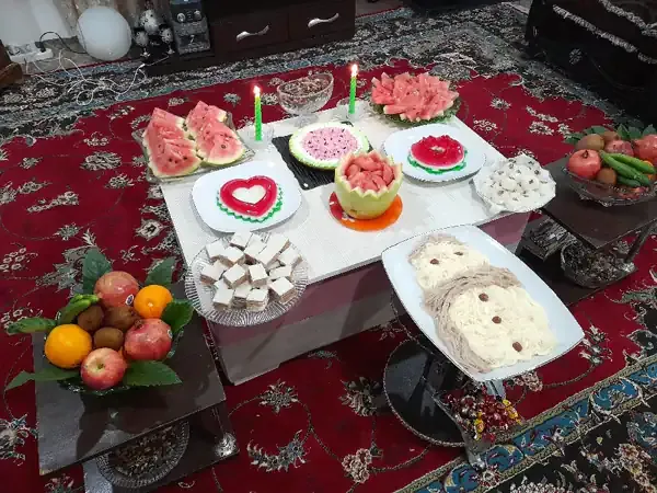  تزیین شب یلدا برای عروس اینستاگرام