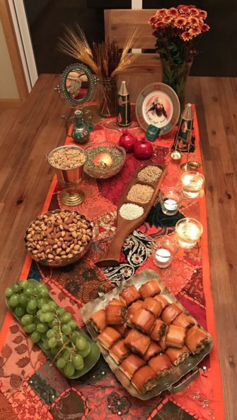  60 تزیین سفره شب یلدا لاکچری عروس