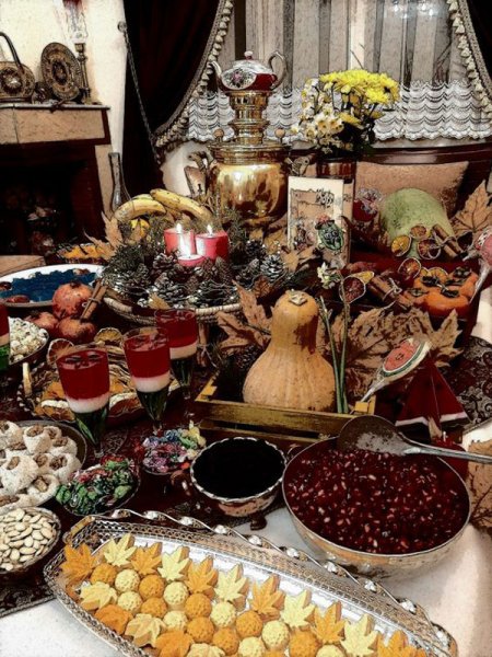  60 تزیین سفره شب یلدا لاکچری عروس