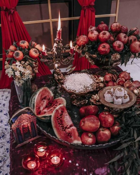  تزیین شب یلدا برای عروس جدید