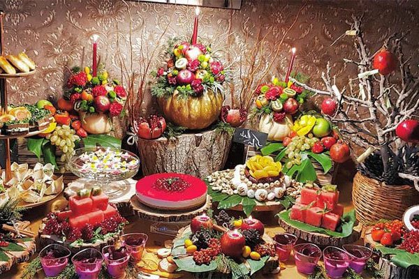  سفره شب یلدا ساده و شیک برای عروس